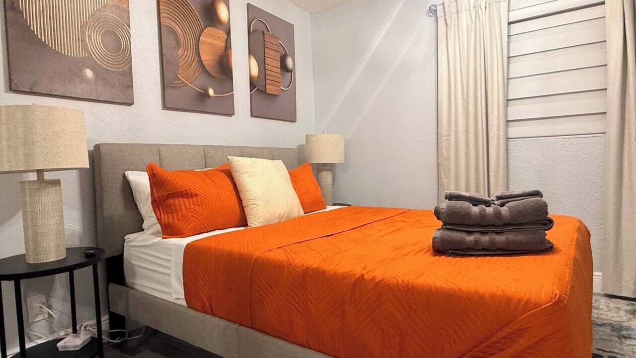 Photo of Bedroom in Tamarac