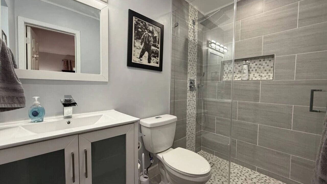 Photo of Bathroom in Tamarac