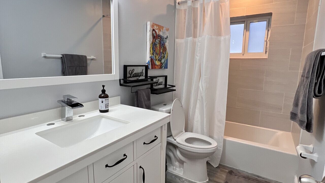 Photo of Bathroom in Tamarac