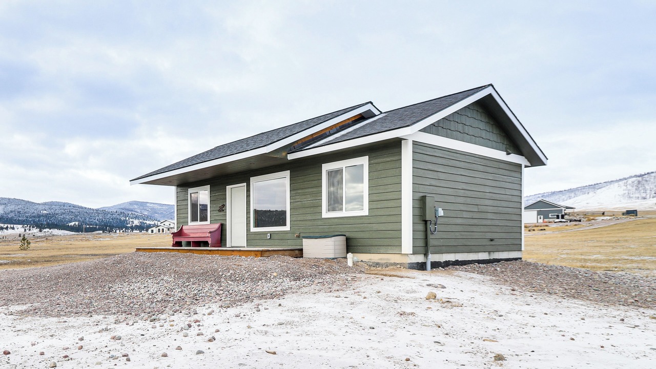 Photo of Outdoor in Northwest Montana - Glacier National Park