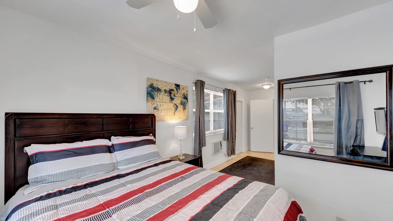Photo of Bedroom in Highland Garden