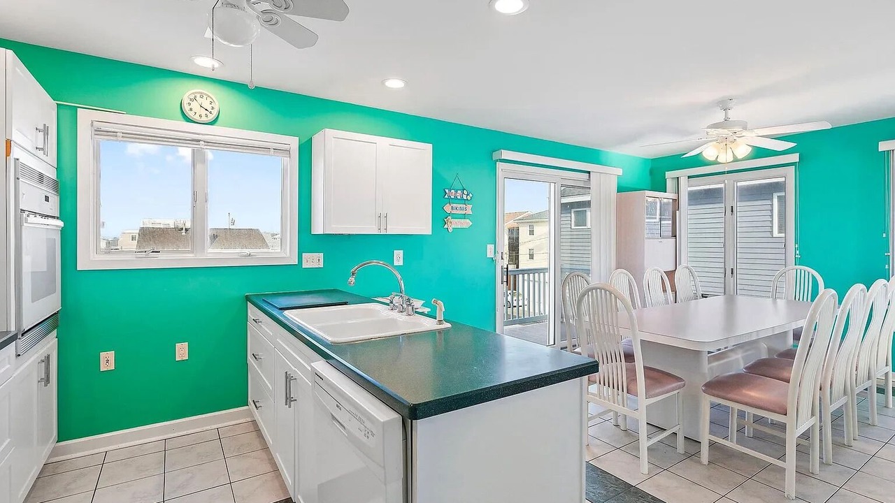 Photo of Kitchen in Ship Bottom