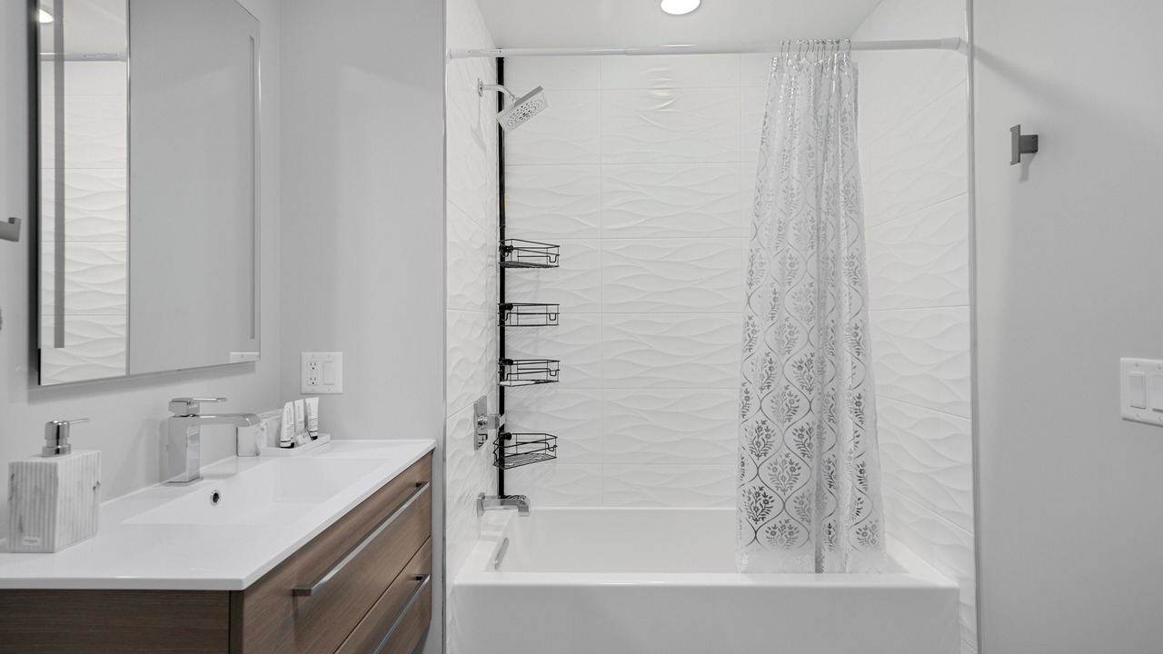 Photo of Bathroom in North Bergen