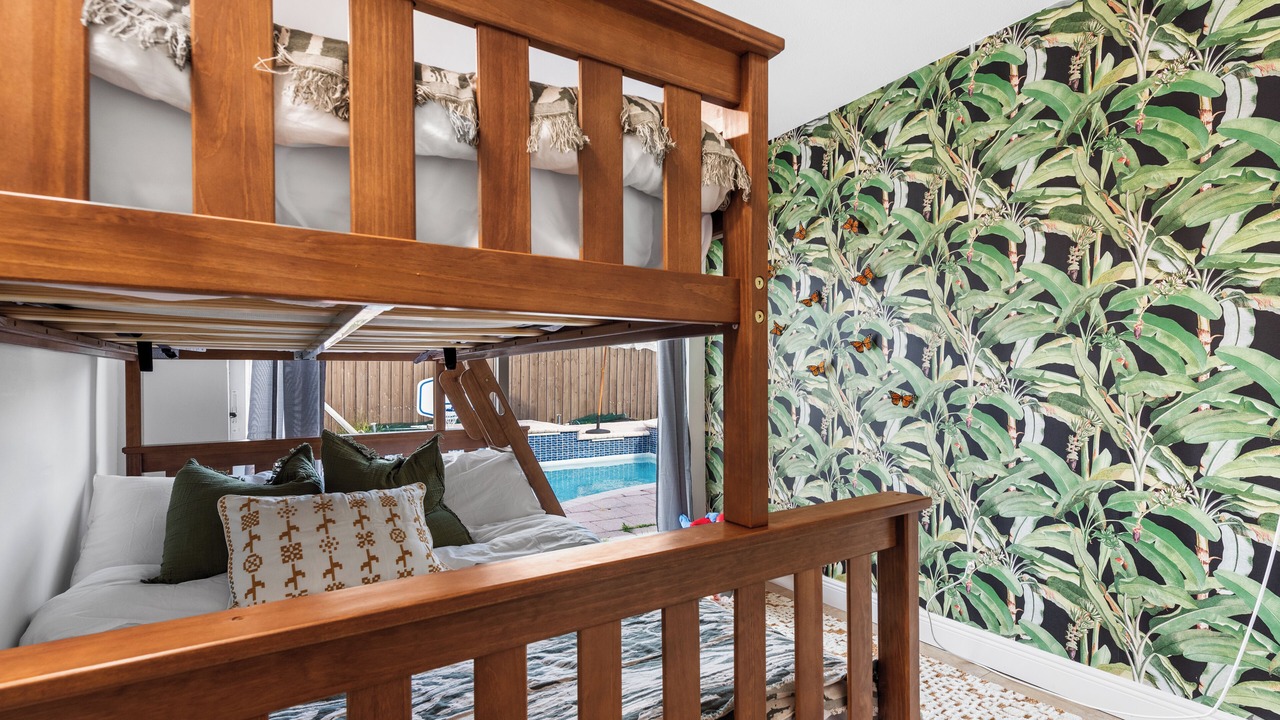 Photo of Bedroom in Imperial Point