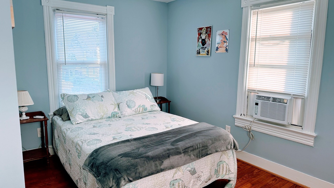 Photo of Bedroom in Colonial Beach