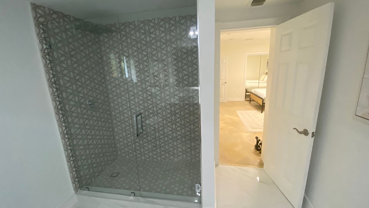 Photo of Bathroom in Biscayne Park