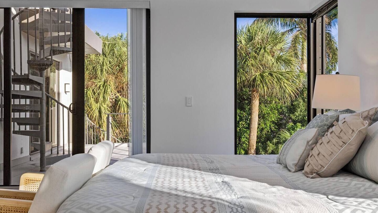Photo of Bedroom in Boynton Beach