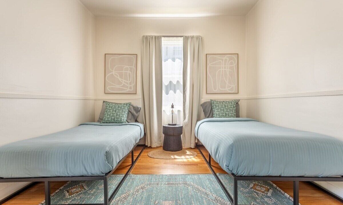 Photo of Bedroom in Carlson Park