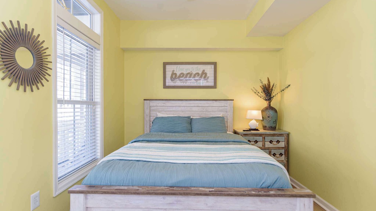 Photo of Bedroom in Sunset Island