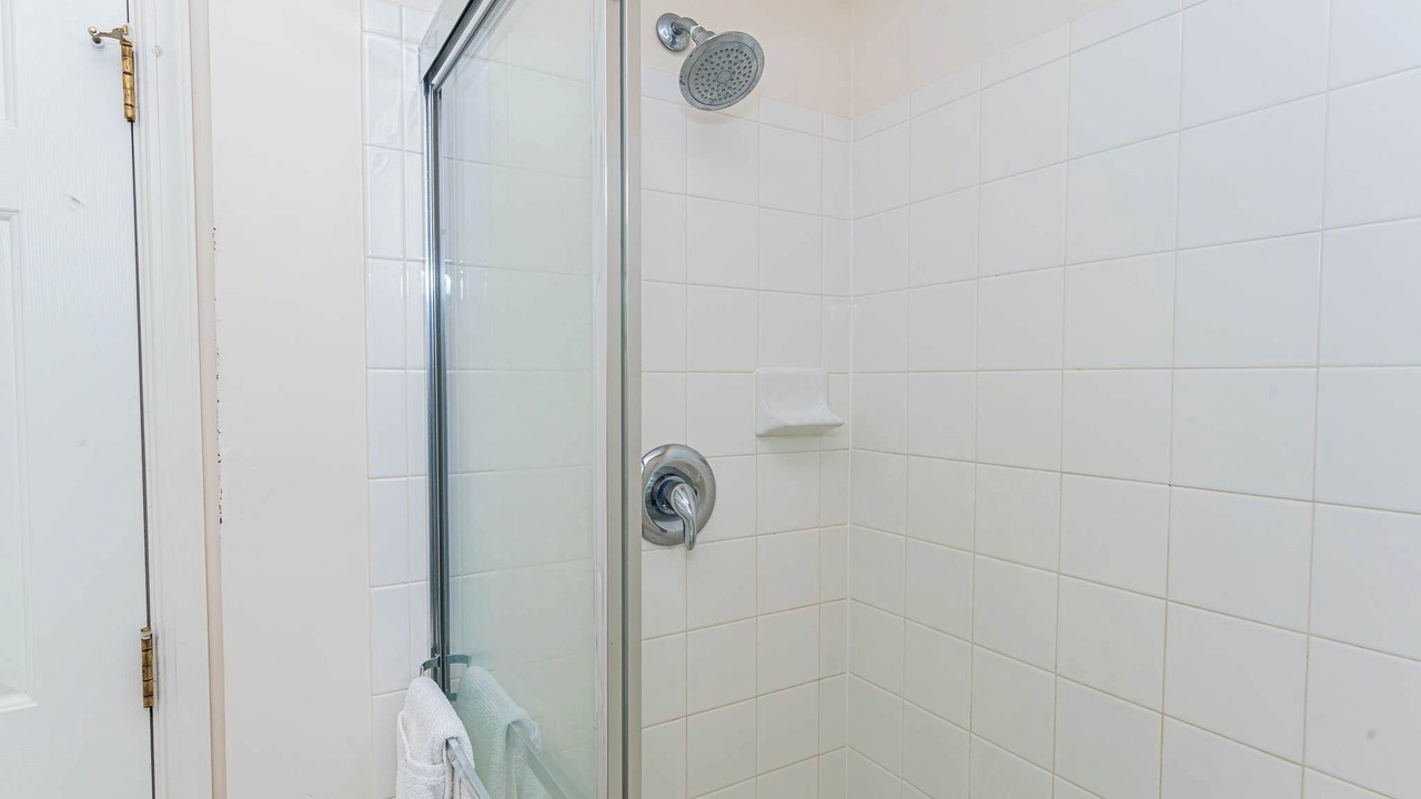 Photo of Bathroom in Sunset Island