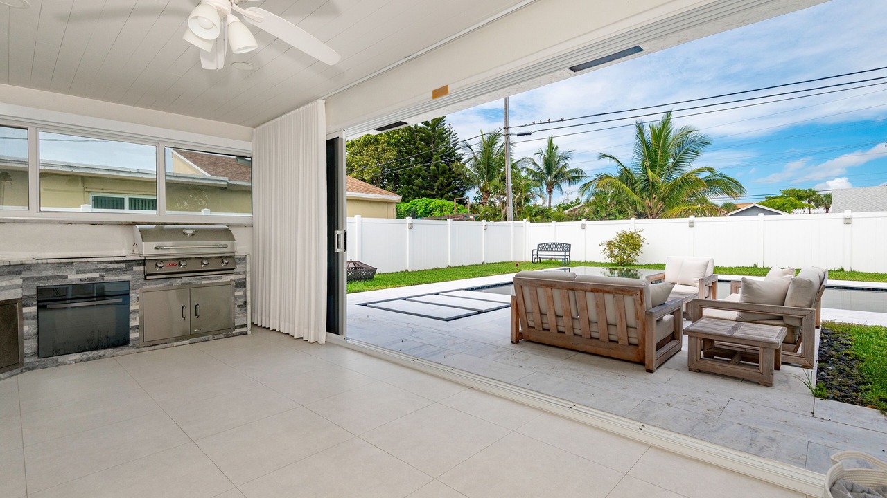Photo of Patio Balcony in East Boca Raton