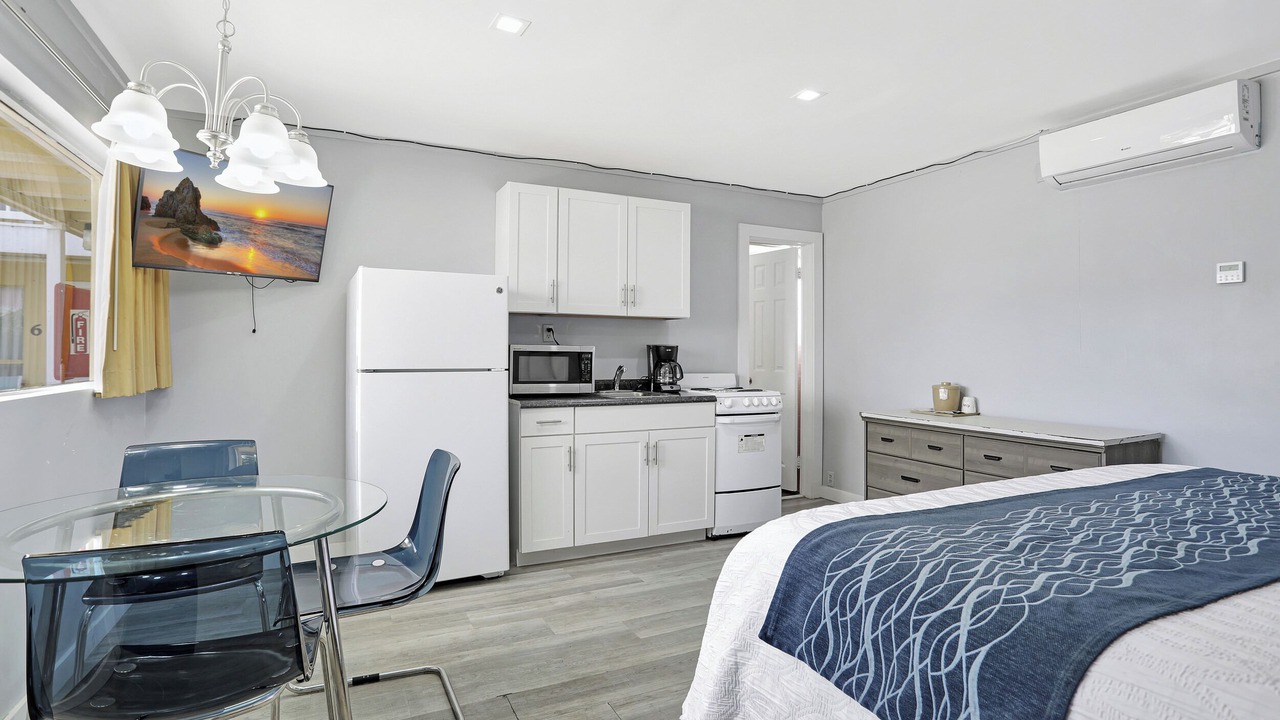 Photo of Bedroom in Pompano Beach