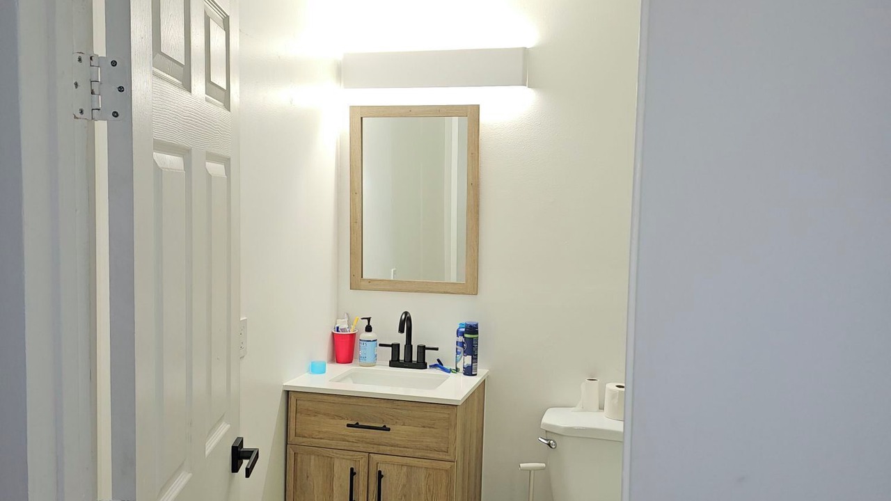 Photo of Bathroom in Croissant Park