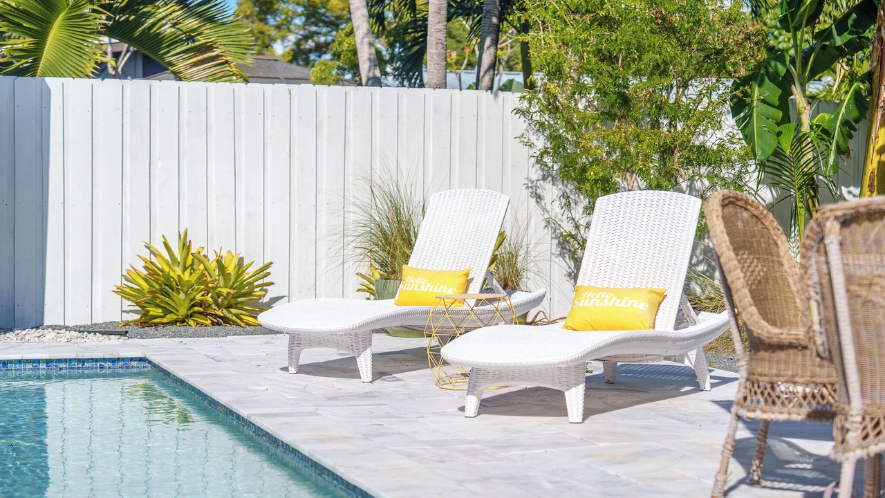Photo of Outdoor in Middle River Terrace