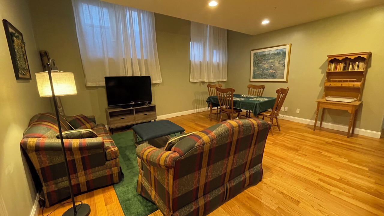 Photo of Livingroom in Albany