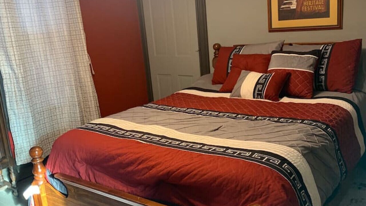 Photo of Bedroom in Milford