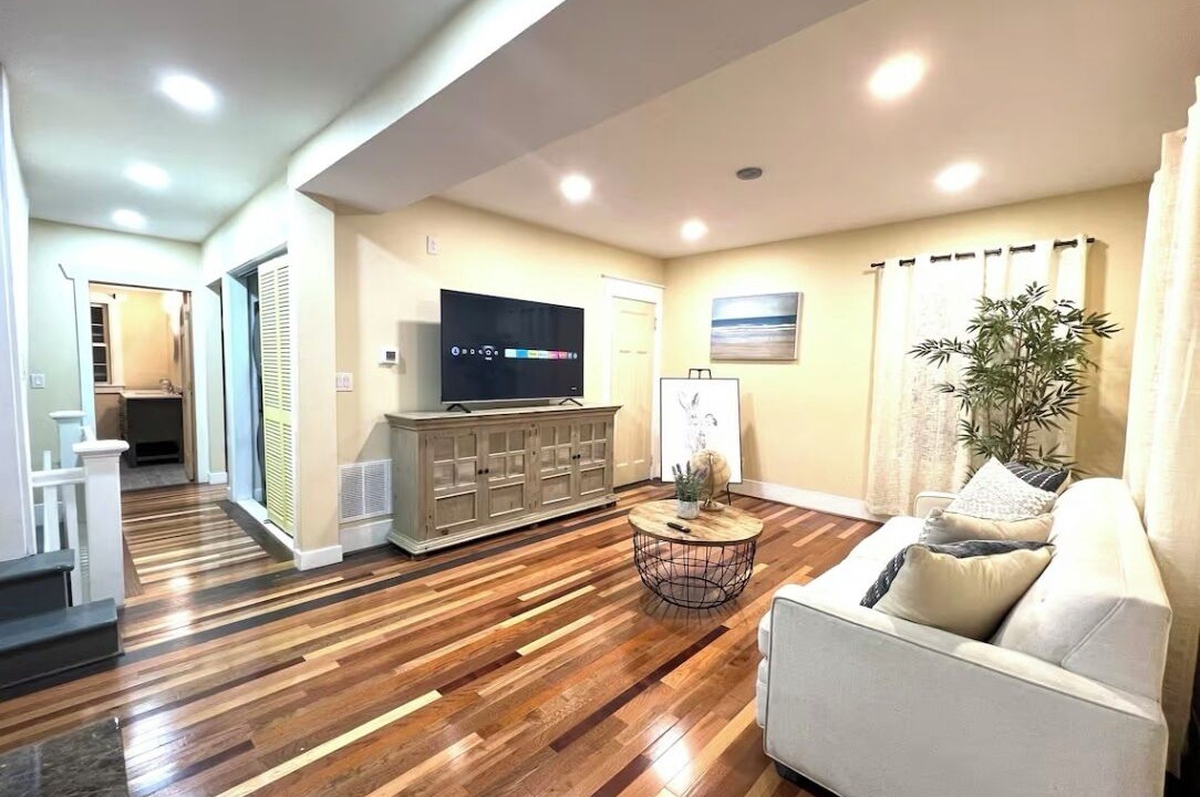 Photo of Livingroom in Rochester