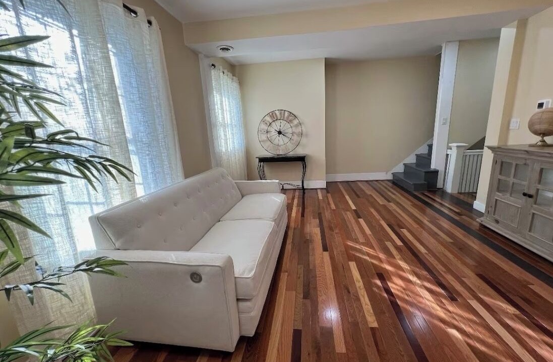 Photo of Livingroom in Rochester