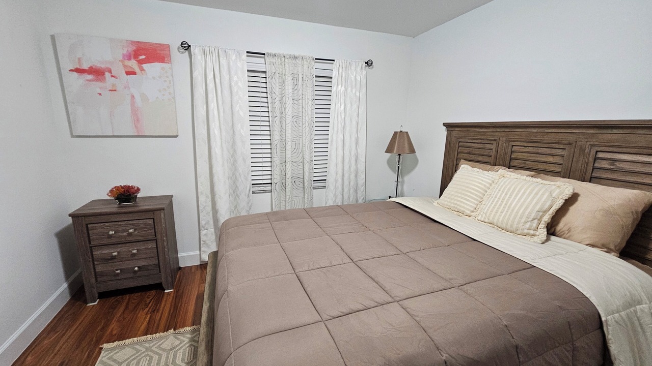 Photo of Bedroom in Pembroke Pines