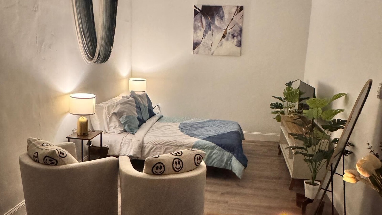 Photo of Bedroom in North Miami Beach