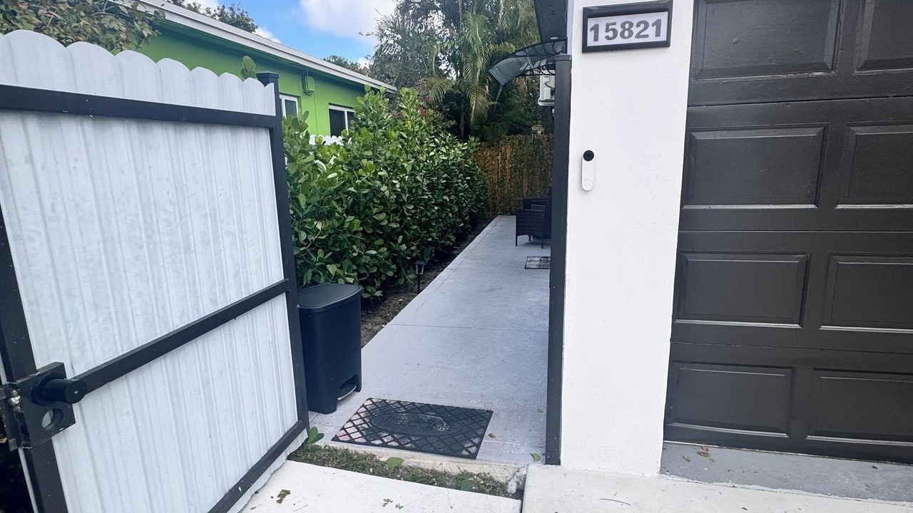 Photo of Outdoor in North Miami Beach