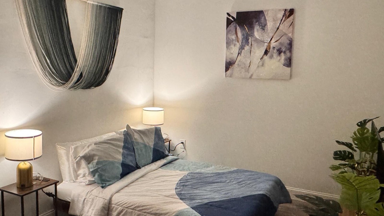 Photo of Bedroom in North Miami Beach