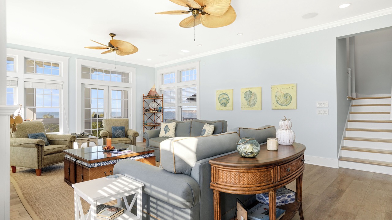 Photo of Livingroom in Cape Charles