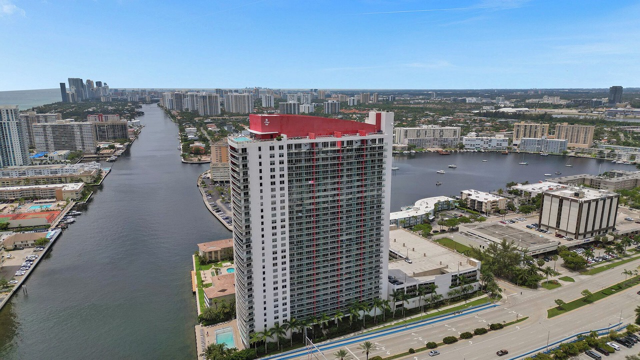 Photo of Outdoor in Hallandale Beach