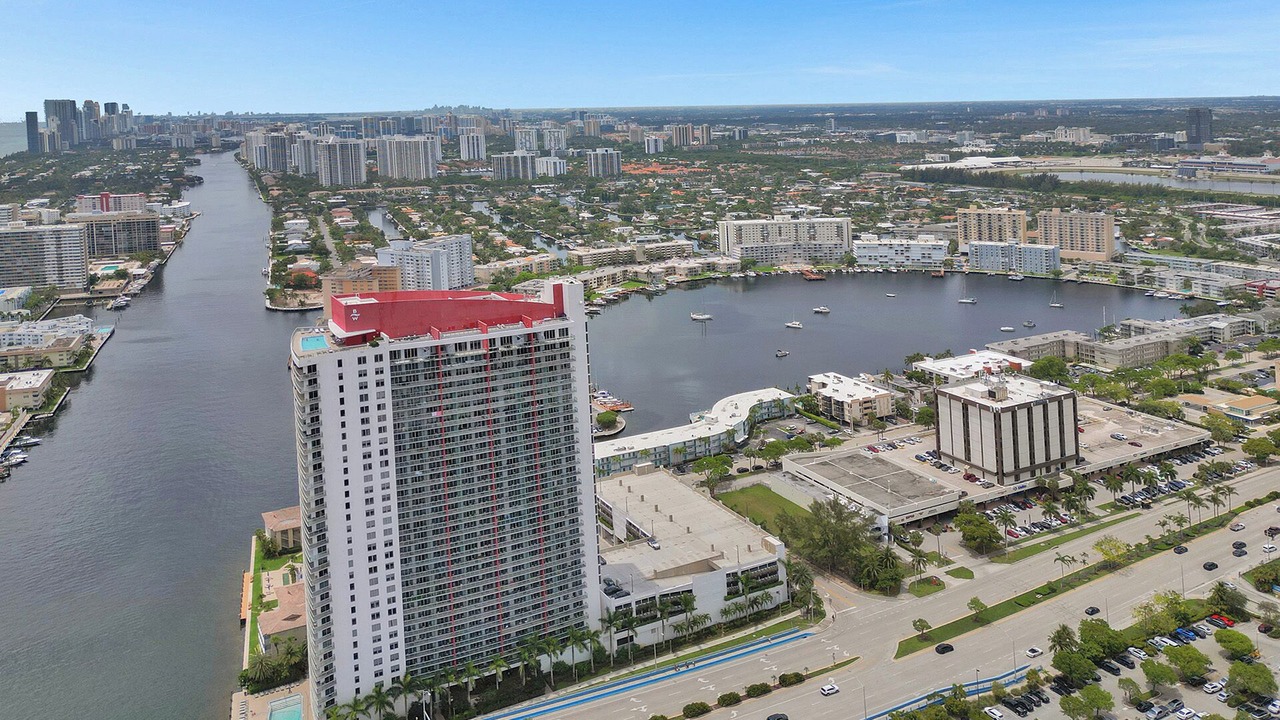Photo of Outdoor in Hallandale Beach
