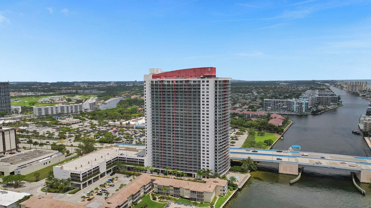 Photo of Outdoor in Hallandale Beach