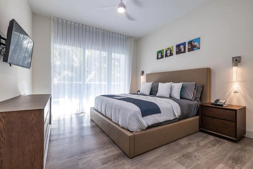 Photo of Bedroom in Hollywood