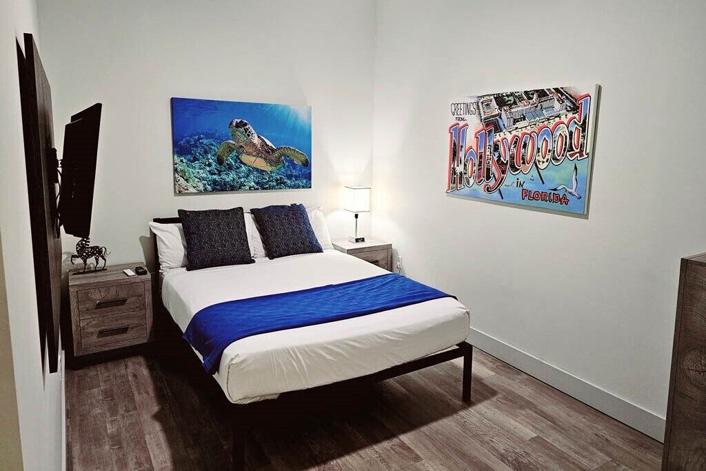 Photo of Bedroom in Hollywood