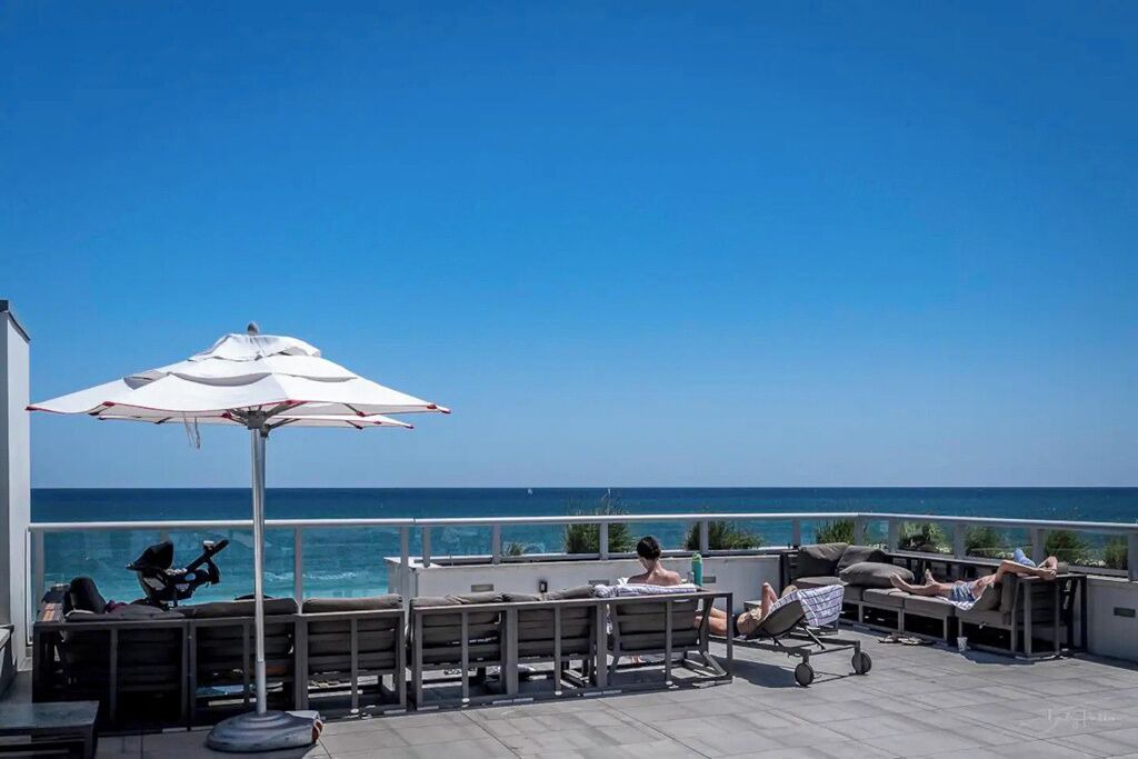 Photo of Patio Balcony in Hollywood