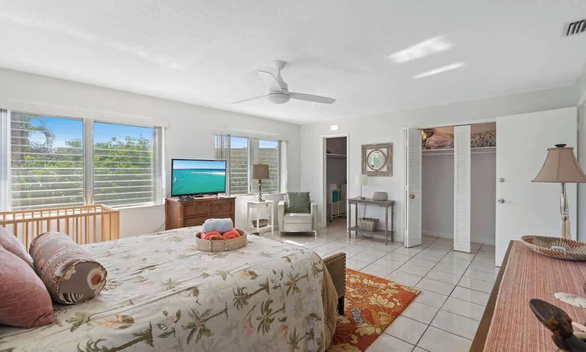 Photo of Bedroom in Deerfield Beach