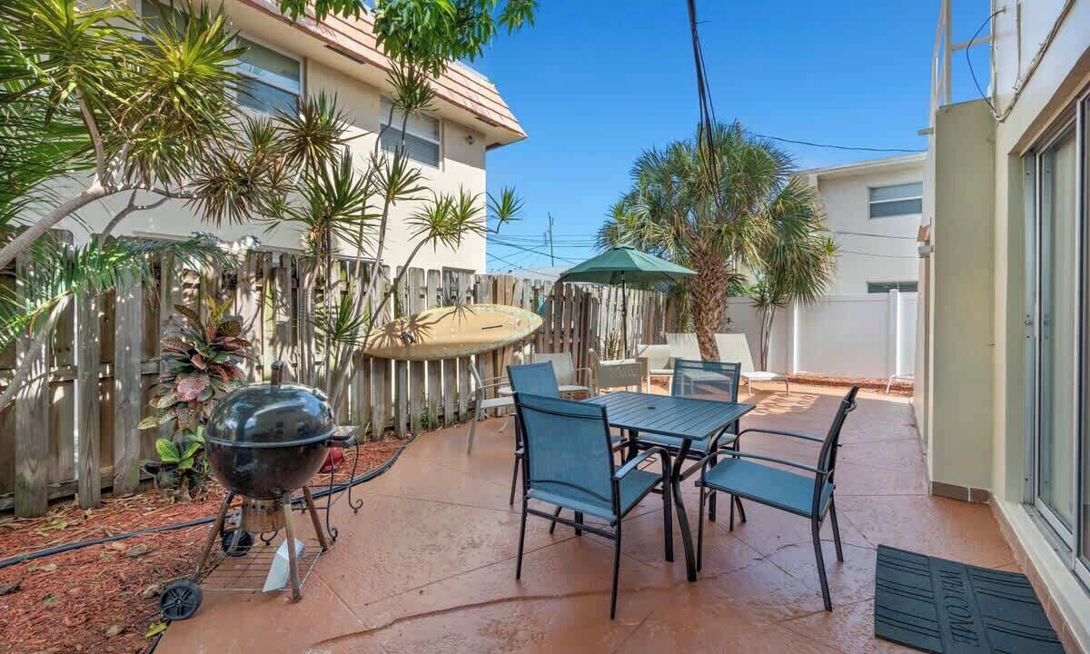 Photo of Outdoor in Deerfield Beach
