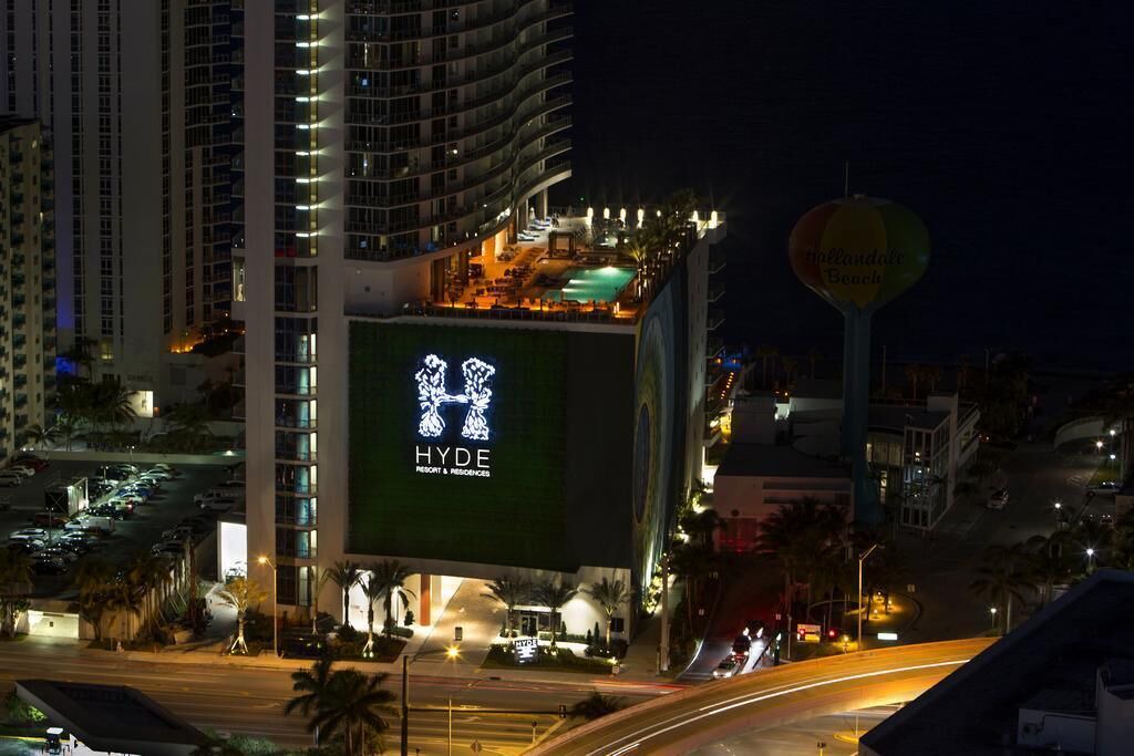 Photo of Outdoor in Hollywood South Central Beach