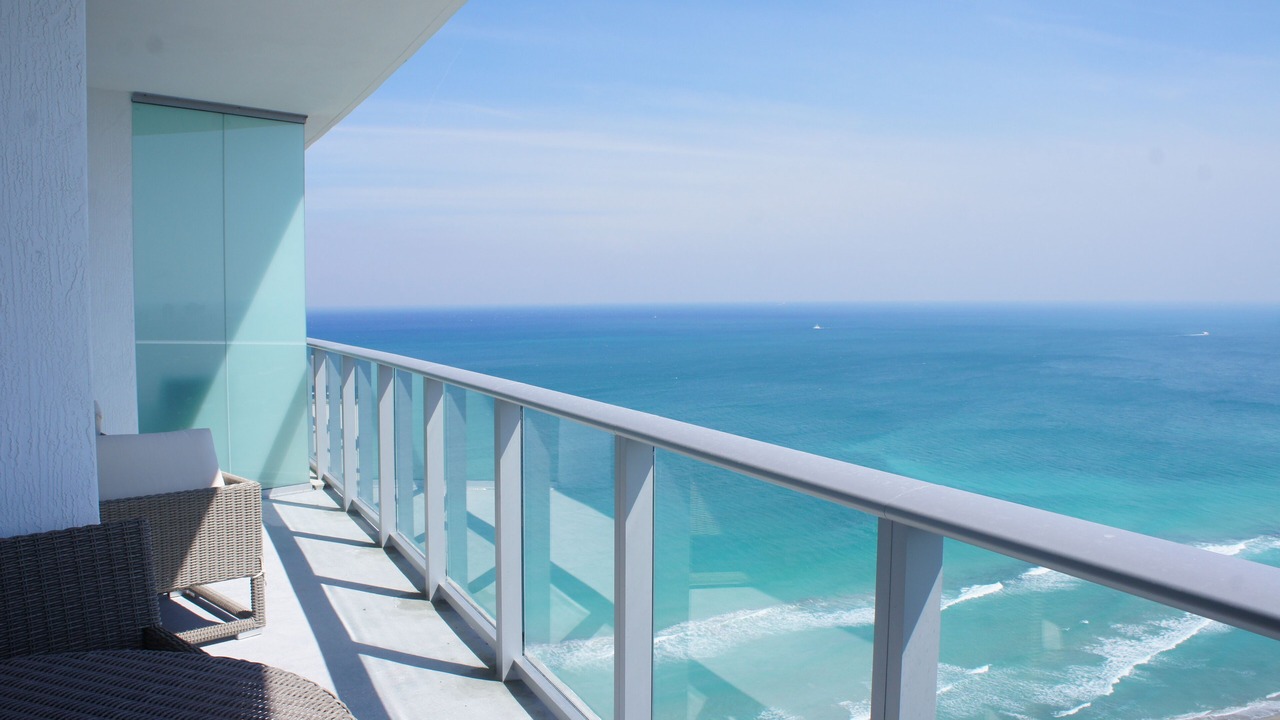 Photo of Patio Balcony in Hollywood South Central Beach