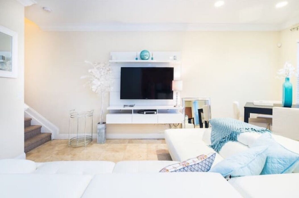 Photo of Livingroom in Harbordale