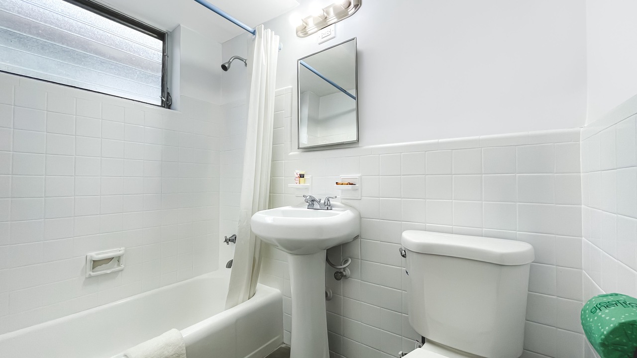 Photo of Bathroom in Hollywood