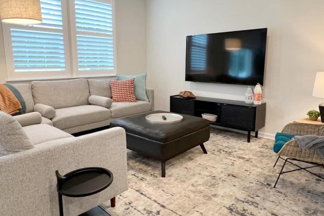 Photo of Livingroom in Cape May Court House