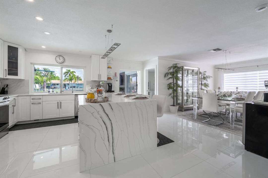 Photo of Others in Coral Ridge Isles