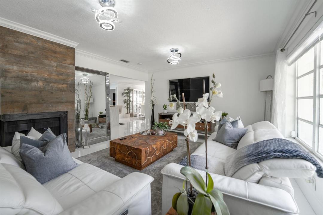Photo of Others in Coral Ridge Isles