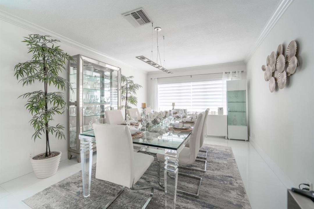 Photo of Others in Coral Ridge Isles
