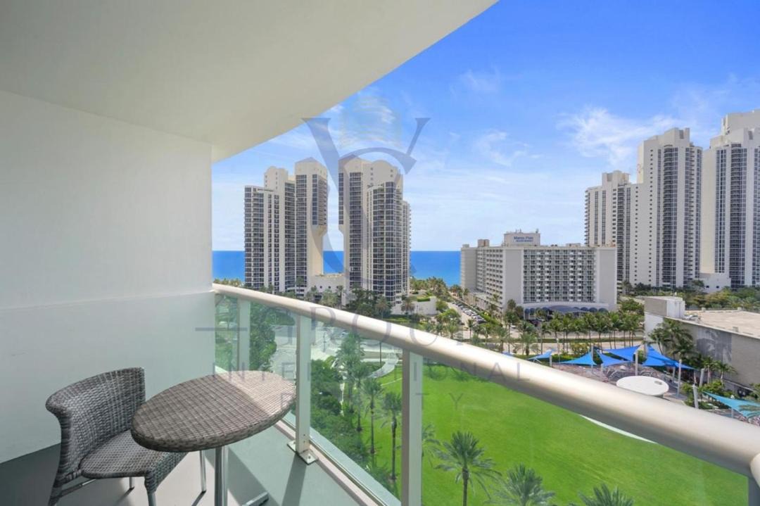 Photo of Patio Balcony in Sunny Isles Beach