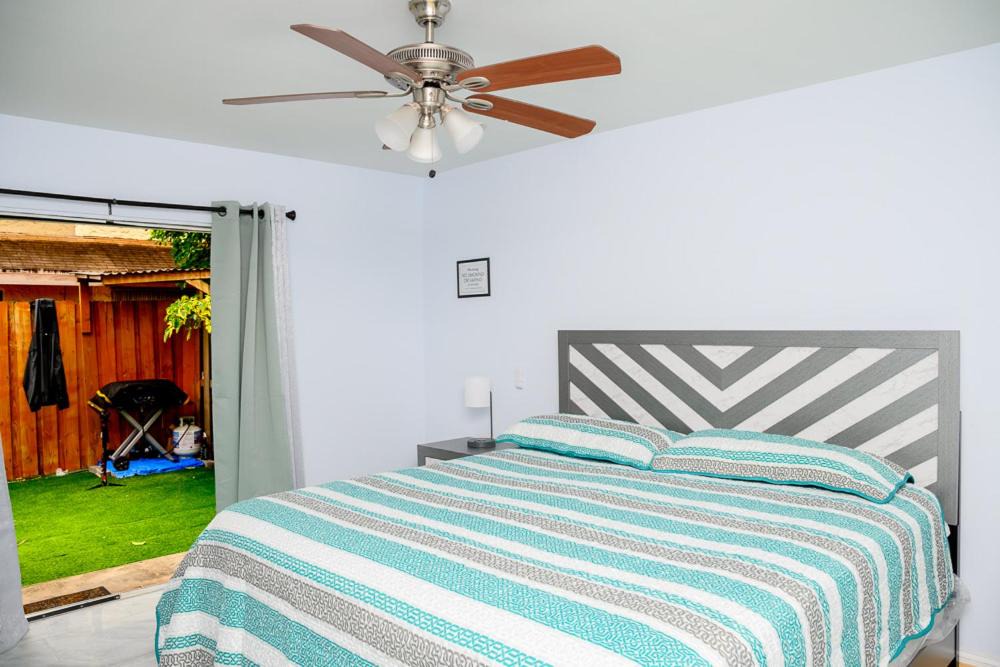 Photo of Bedroom in North Lauderdale