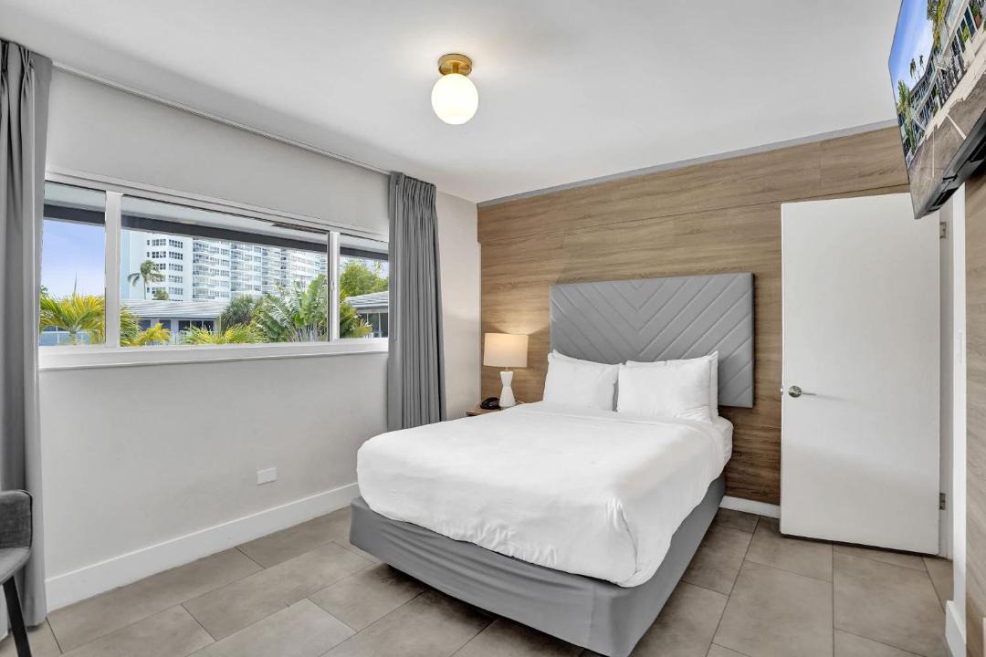 Photo of Bedroom in Galt Mile