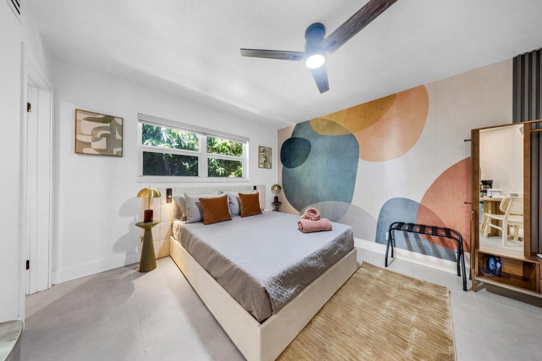Photo of Bedroom in Coral Ridge Isles