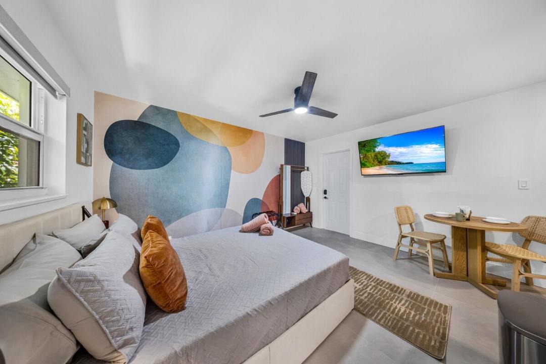 Photo of Bedroom in Coral Ridge Isles