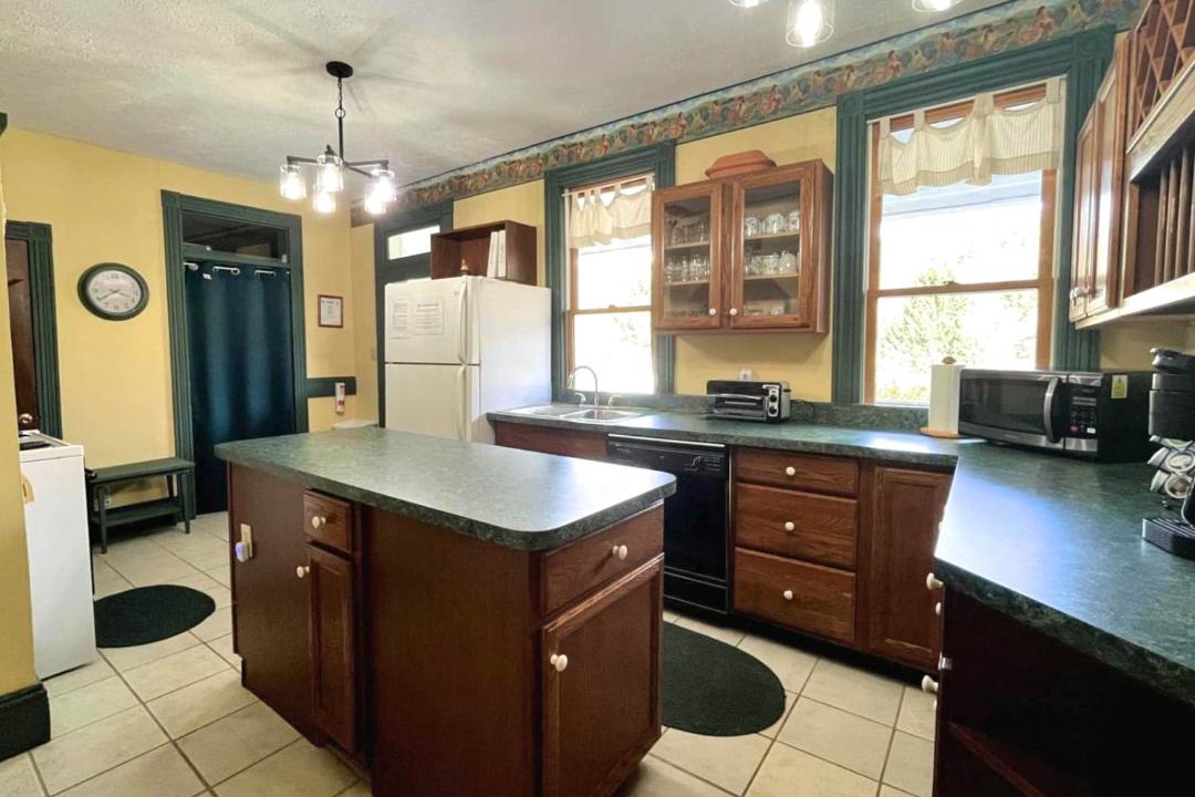 Photo of Kitchen in Slatyfork Farm