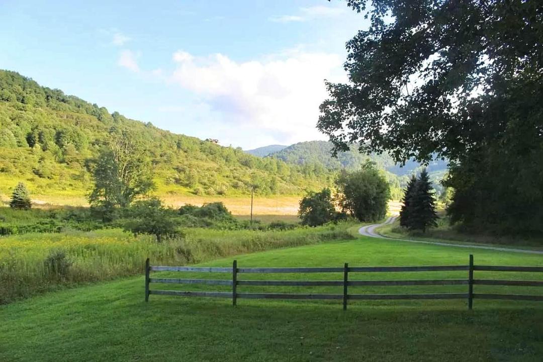 Photo of Others in Slatyfork Farm